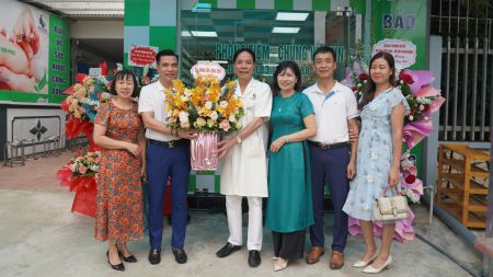 khai-truong-phong-tiem-chung-potec-76-cao-phong-hoa-binh