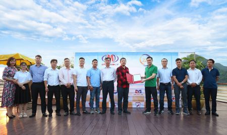 le-giao-nhan-chi-tieu-nam-tai-chinh-thu-22