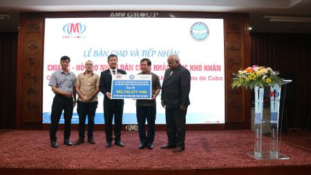 ung-ho-nhan-dan-cuba-khac-phuc-kho-khan-sau-su-co-chay-kho-dau